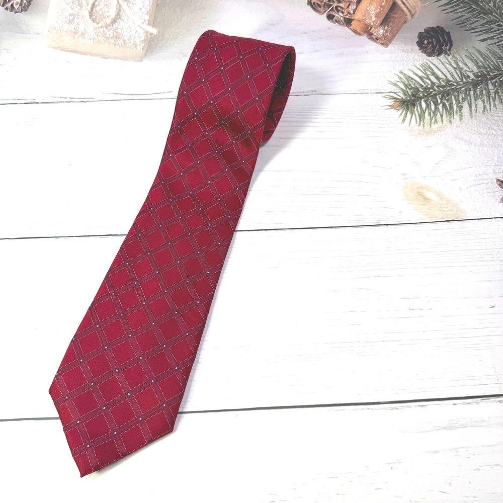 Nautica Necktie Mens Burgundy Red Geometric Diamond Silk Blend Classic Business